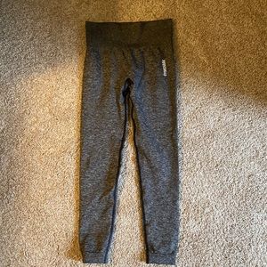 Grey GymShark workout leggings